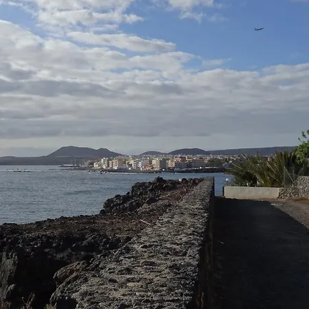 Residencial Geranios 13 Costa del Silencio