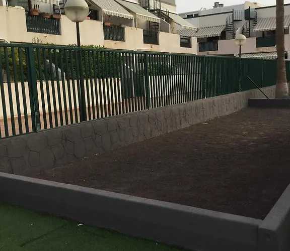 Residencial Geranios 13 شقة *