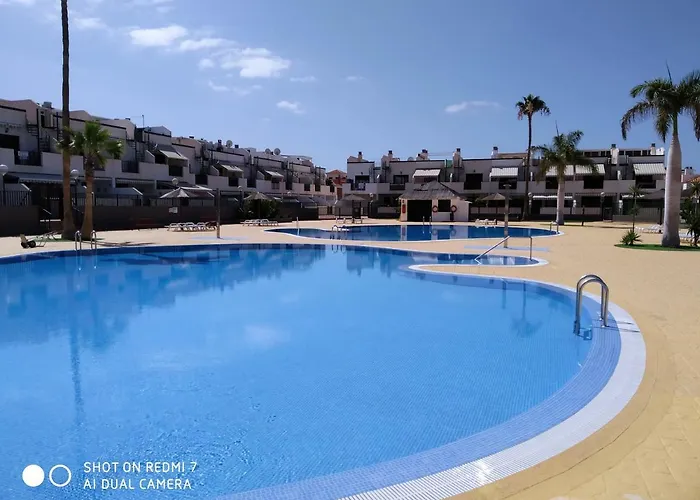 Residencial Geranios 13 * طوستا ديل سيلونثيو